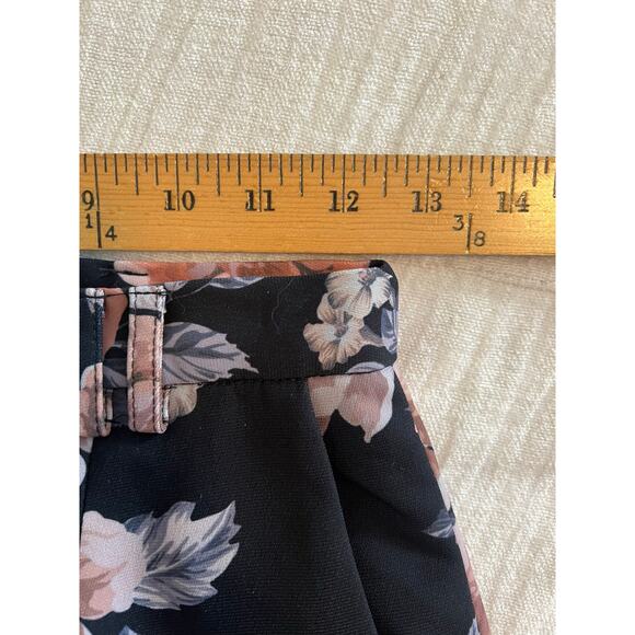 NWOT Keepsake the Label Atomic Floral Cropped Pants Black - XS - Picture 9 of 13